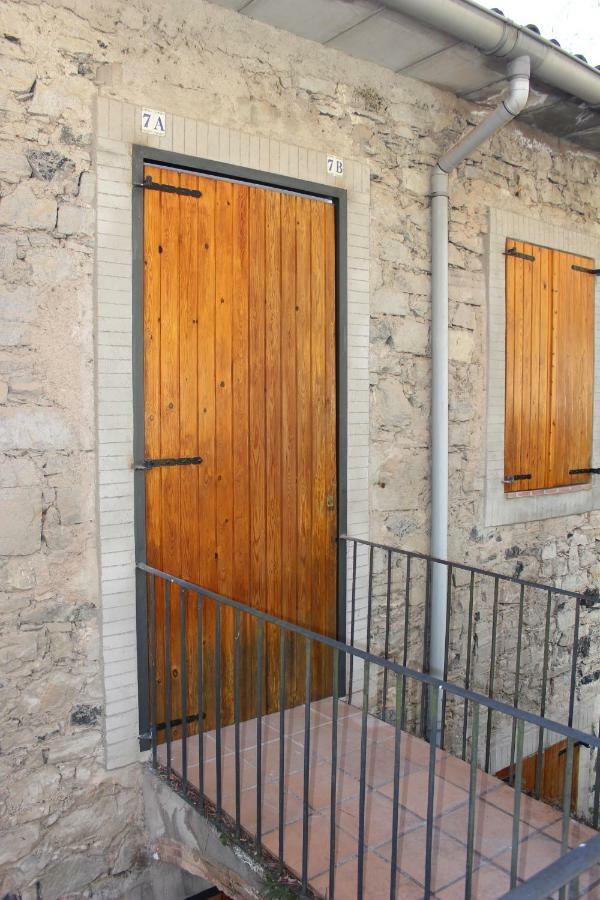 Sant Corneli Duplex Para 6 En Cercs, Berga - A 30 Mins Del Pedraforca מראה חיצוני תמונה